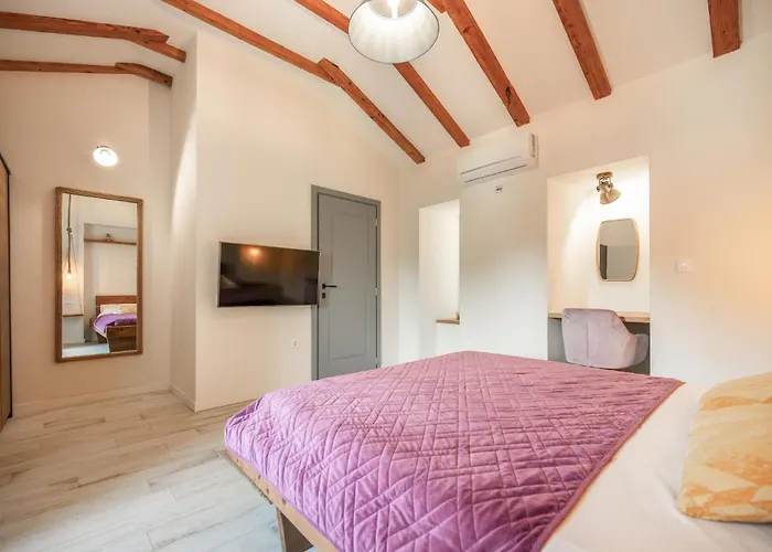 3 Bedroom Beautiful In * Malinska