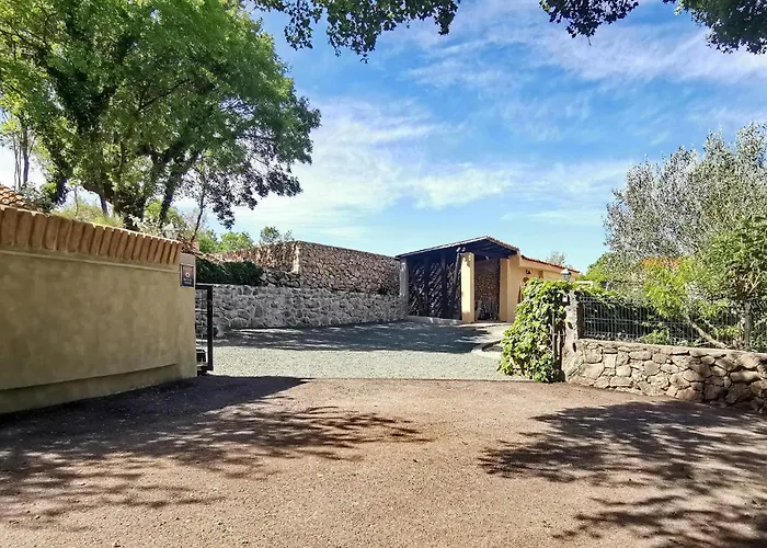 Holiday home 3 Bedroom Beautiful In