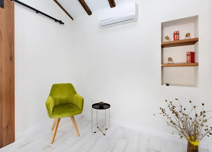 3 Bedroom Beautiful In Malinska