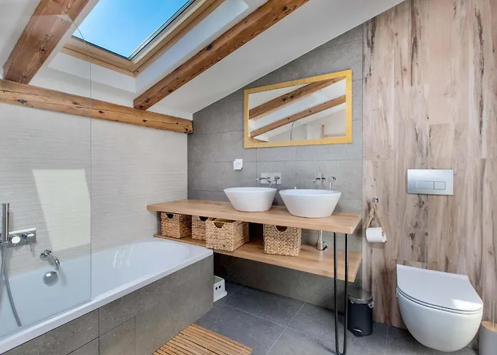 3 Bedroom Beautiful In Prázdninový dům