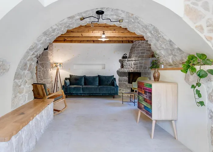 3 Bedroom Beautiful In * Malinska