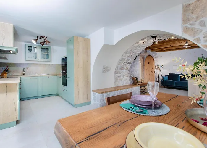 3 Bedroom Beautiful In *