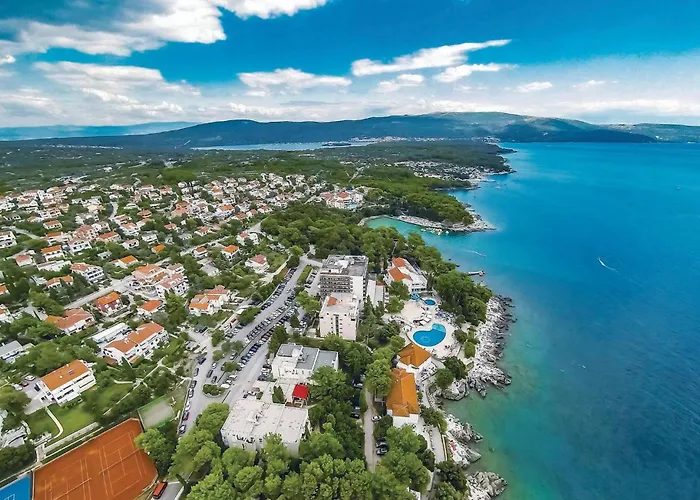 3 Bedroom Beautiful In * Malinska