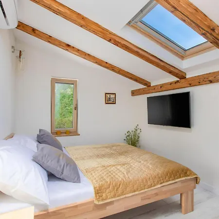 Holiday home 3 Bedroom Beautiful In *